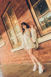 Elegance Redefined: Xi Xi Na in YiTuYu Art Language Vol.6051 - image 21
