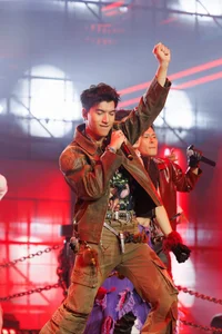 Why Rapper HIEUTHUHAI Remains a Grounded Fan Favorite Despite Massive Fame - image 7