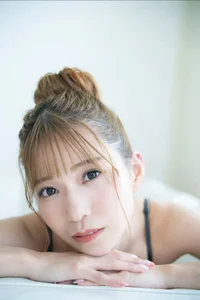 Radiant Summer Glow: Capturing Asaka's Captivating Aura in Born This Way Vol.1 - image 9