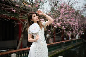 YiTuYu Art Language Vol.10089: La Bi Xiao Xin 16P Exclusive Portrait Gallery - image 5