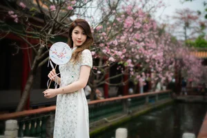 YiTuYu Art Language Vol.10089: La Bi Xiao Xin 16P Exclusive Portrait Gallery - image 4