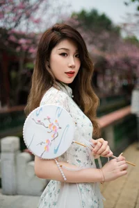 YiTuYu Art Language Vol.10089: La Bi Xiao Xin 16P Exclusive Portrait Gallery - image 12