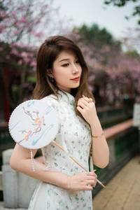 YiTuYu Art Language Vol.10089: La Bi Xiao Xin 16P Exclusive Portrait Gallery - image 11