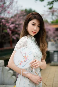 YiTuYu Art Language Vol.10089: La Bi Xiao Xin 16P Exclusive Portrait Gallery - image 15