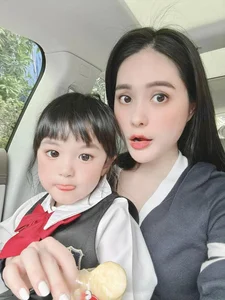 Inside the Lavish School Life of Doan Di Bang's Youngest Daughter - image 10