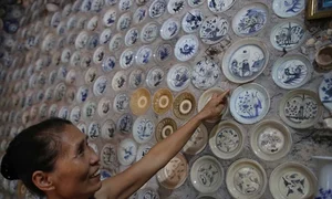 The Unique Antique House Decorated with 10,000 Artifacts Worth Millions - image 6