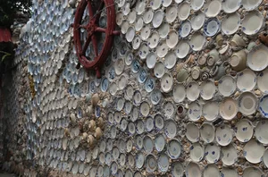 The Unique Antique House Decorated with 10,000 Artifacts Worth Millions - image 3