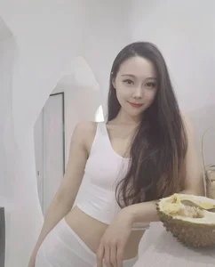 Lu Lu Ugirls Rare Private Shoot Part 01 - Exclusive 75-Page Collection - image 7