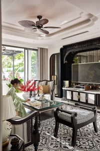 Artistic 315m2 Villa: A Perfect Fusion of Indochine Charm and Bold Pop Art Style - image 1