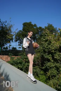 IESS Thousand and One Nights: Strawberry's Basketball Theme - image 61