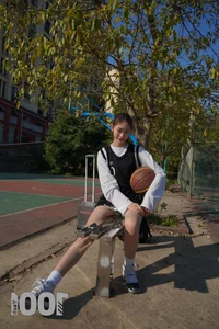IESS Thousand and One Nights: Strawberry's Basketball Theme - image 8