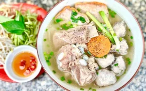 How to Cook Authentic Vietnamese Bun Moc Pork Ball Noodle Soup - image 4