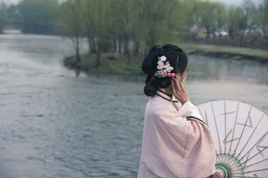 Timeless Elegance of Yi Ming in Art Language Vol.8869 - A Poetic Riverside Muse - image 18