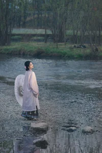 Timeless Elegance of Yi Ming in Art Language Vol.8869 - A Poetic Riverside Muse - image 4