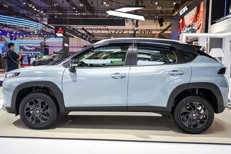 Next-Generation Toyota Raize Redesign: Borrowing Bold Looks from the RAV4