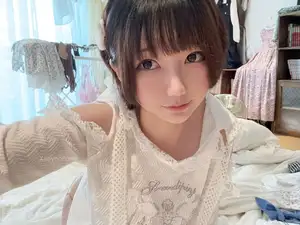 Coser NAGISA Part02: Captivating Charm in a Serene Private Moment - image 0