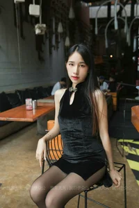 Mei Zi in 'Encounter in a Coffee House': A Cozy IESS Lifestyle Gallery - image 73