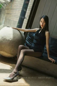 Mei Zi in 'Encounter in a Coffee House': A Cozy IESS Lifestyle Gallery - image 2