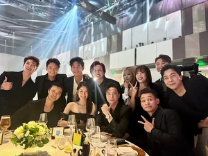 Inside the Glamorous Guest List of Minh Tu's Celebrity Wedding - image 5