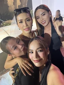 Inside the Glamorous Guest List of Minh Tu's Celebrity Wedding - image 3