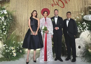Inside the Glamorous Guest List of Minh Tu's Celebrity Wedding - image 4
