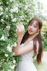 YiTuYu Art Language Vol.9519: Xiao Yi's Elegant Portrait Gallery - image 24