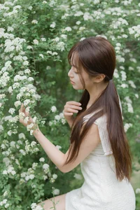 YiTuYu Art Language Vol.9519: Xiao Yi's Elegant Portrait Gallery - image 25