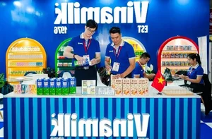 Vinamilk Showcases Innovation at THAIFEX – Anuga Asia 2025 - image 1