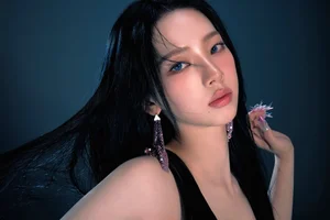K-Pop Group aespa Stuns Fans With Unique and Avant-Garde Concept Photos - image 2