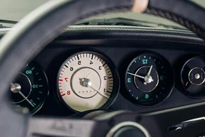 Porsche 911 Restomod: The Perfect Rebirth of a Timeless Classic Icon - image 6