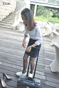 Outdoor Urban Style: Xiao Liu in Black Silk Fashion [IESS 151] - image 65