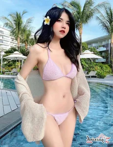 Streamer Mai Dora Stunning Bikini and Fashion Gallery - image 25