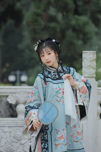 YiTuYu Art Language Vol.6618 Featuring Zhou Zhou AY Gallery - image 4
