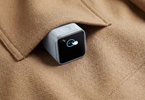 Experience Minimalist Tech with the Smart Screen Mini Charger - image 2