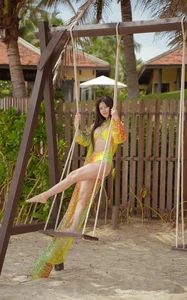 Bui Lan Huong Shines as Showbiz’s Newest Luxury Fashion Icon - image 6