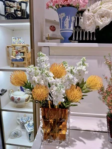 Inside MC Diep Chi's Floral Sanctuary: A Masterclass in Home Decor and Serenity - image 3