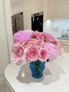 Inside MC Diep Chi's Floral Sanctuary: A Masterclass in Home Decor and Serenity - image 12