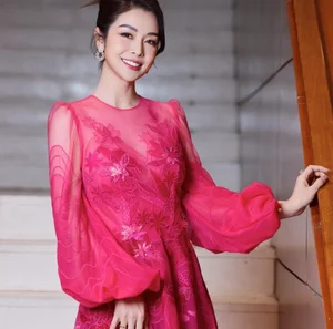 Jennifer Pham’s 13-Year-Old Daughter Stuns with Pure Beauty: A Future Miss Universe in the Making? - image 1