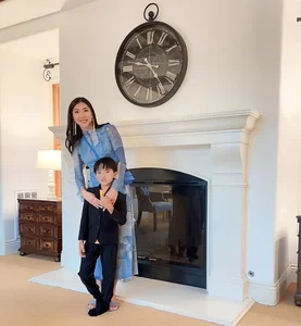 Ngoc Quyen Focuses on Son's Education in the US with Weekly Library Visits - image 6