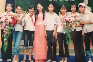 Ho Ngoc Ha Steals the Spotlight with Daring Fashion Statement - image 0