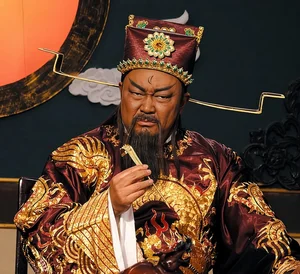The Inspiring Story of Jin Chao-chun: From Struggling Actor to Legendary Justice Bao - image 3