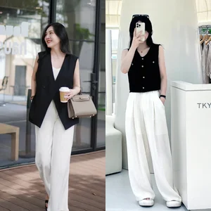 Summer Fashion Guide: How to Style White Pants for a Youthful and Chic Look - image 4