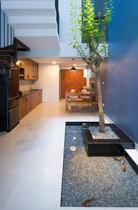 40 Stunning Ideas for Indoor Trees Under Glass Skylights - image 25