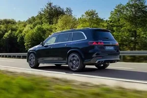 First Look: Powerful 2026 Mercedes-Benz GLE and GLS AMG Upgrades - image 0