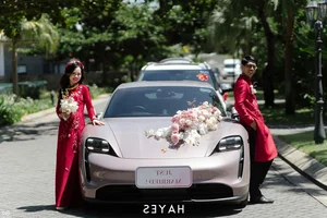 Stunning Da Nang Wedding Makes Headlines With Massive 200 Billion VND Dowry - image 0
