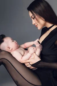 Phuong Trinh Jolie Shares Adorable Photos of Her Six-Month-Old Son - image 5