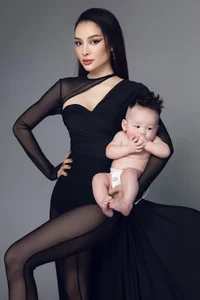 Phuong Trinh Jolie Shares Adorable Photos of Her Six-Month-Old Son - image 6