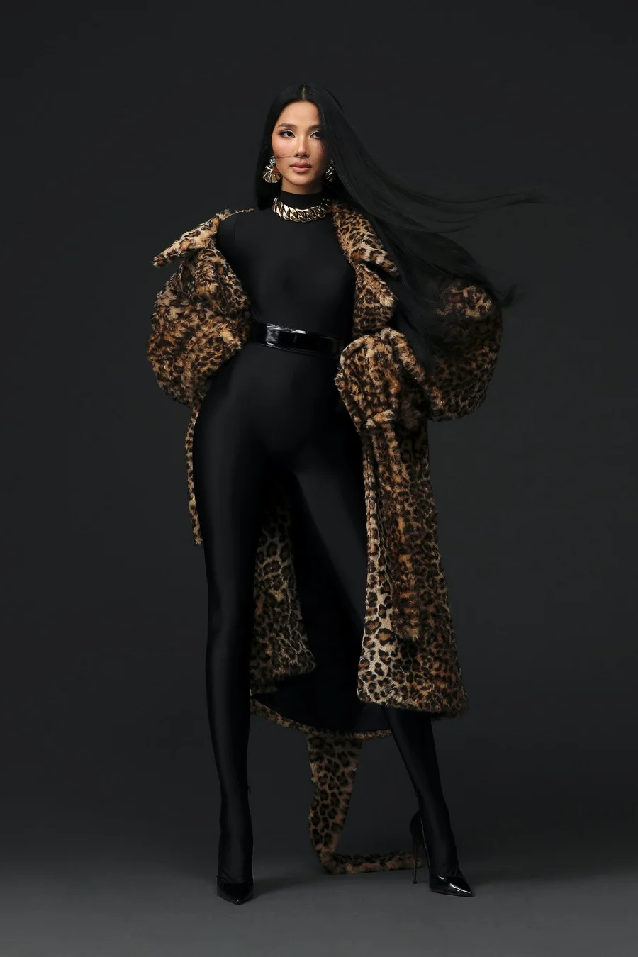 Hoang Thuy Embraces the Bold Mob Wife Aesthetic in Stunning New High-Fashion Gallery