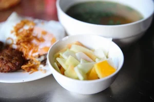 Discover Banh Cuon Canh Xuong: The Unique Steamed Rice Rolls and Bone Broth Specialty of Tuyen Quang, Vietnam - image 8
