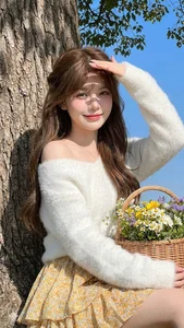 Stunning Beautiful Girls Portrait Gallery: Heart-Melting Aesthetic Photos - image 1